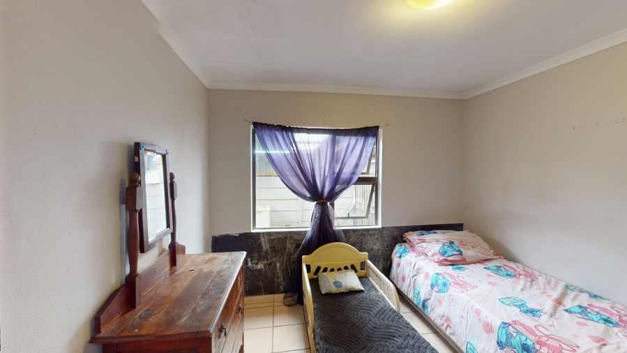 3 Bedroom Property for Sale in Bishop Lavis Western Cape